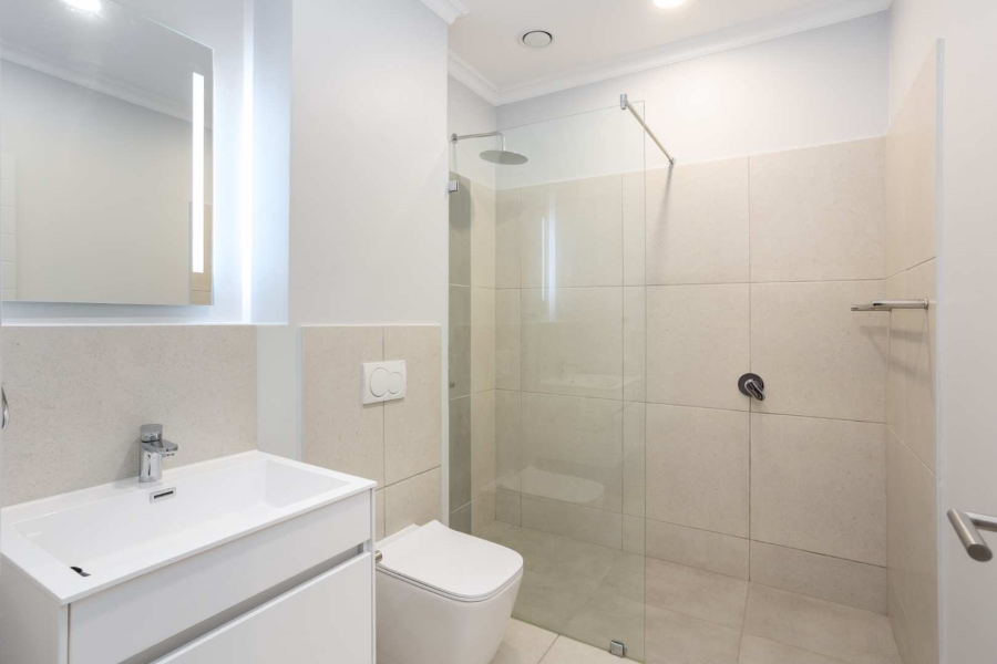 2 Bedroom Property for Sale in Val De Vie Estate Western Cape